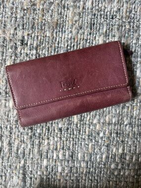 Fossil Eggplant Leather Trifold Wallet